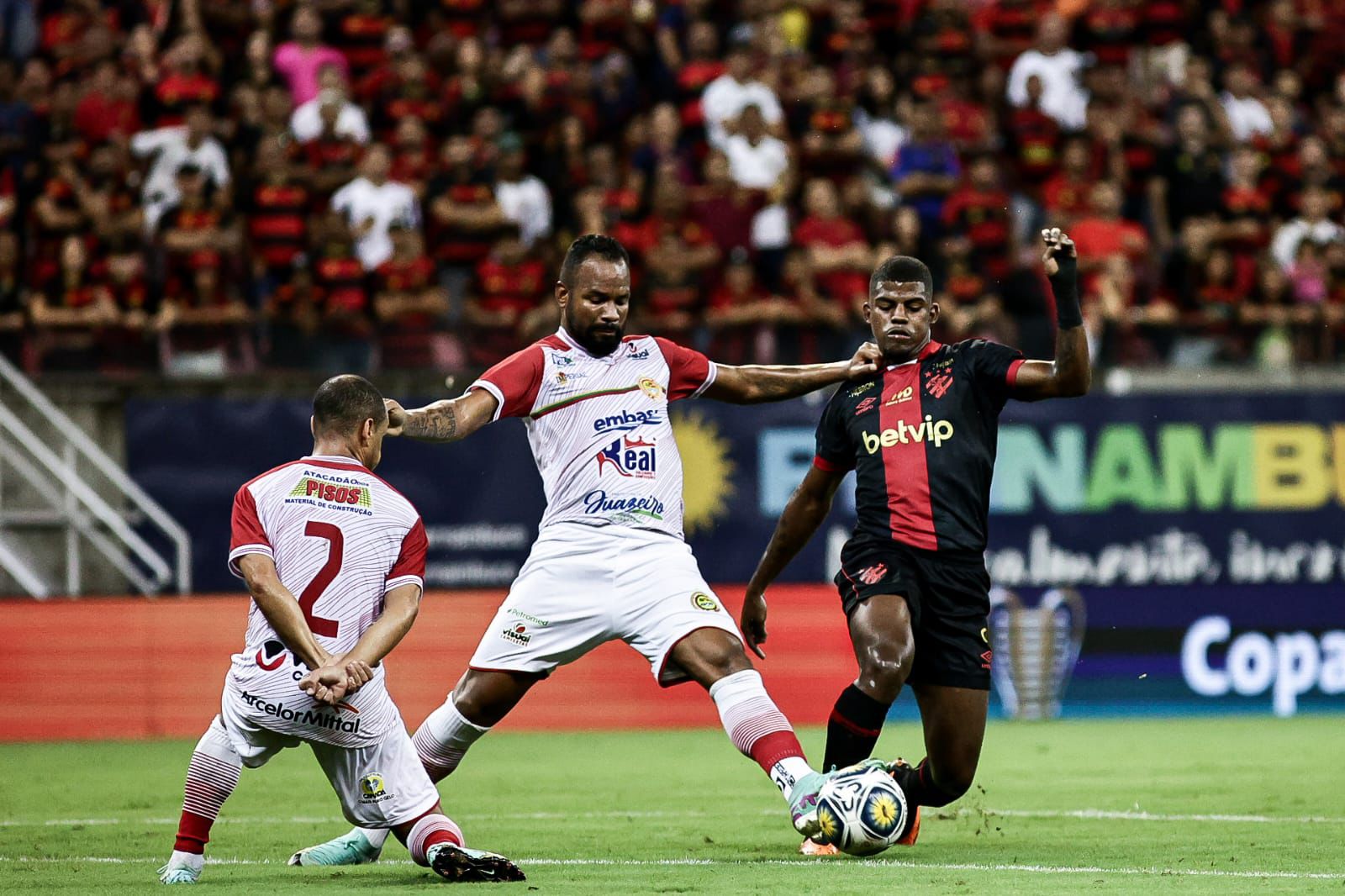 Juazeirense sofre derrota em Recife e está fora da Copa do Nordeste