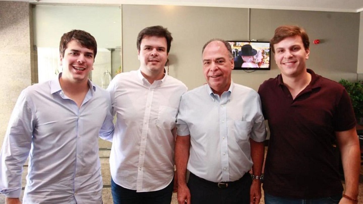 Opinião: Coelhos de Petrolina no time de Lula até a alma - Por Marcelo Damasceno