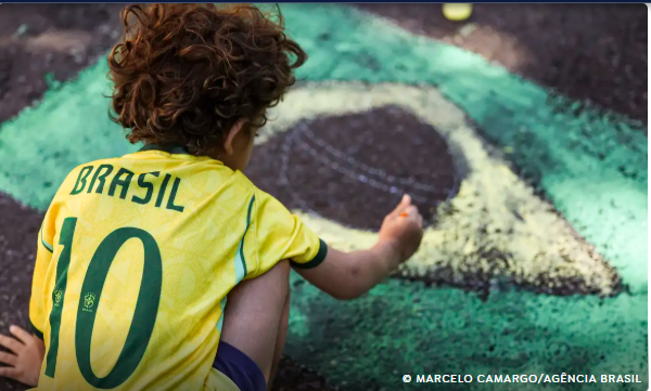 Juazeirenses e Petrolinenses entram no clima da Copa do Mundo de Futebol: "ruas enfeitadas e incentivo"