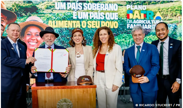 “Melhor arma que um país pode ter é alimento”, diz Lula