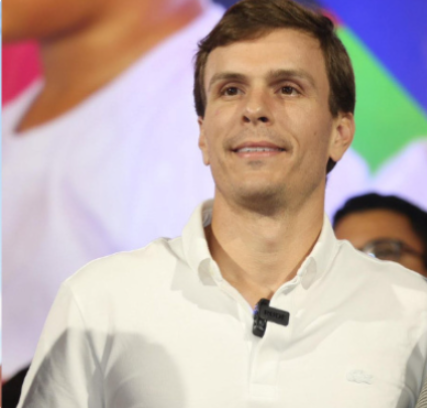  Especialistas em legislação eleitoral garantem que candidatura avulsa do ex-prefeito de Petrolina não tem respaldo legal