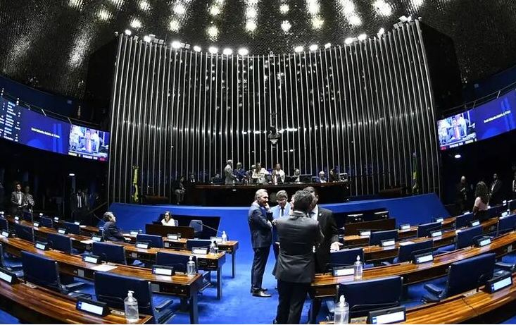 Prefeitos reagem a projetos no Congresso que ampliam gastos sem fonte de custeio