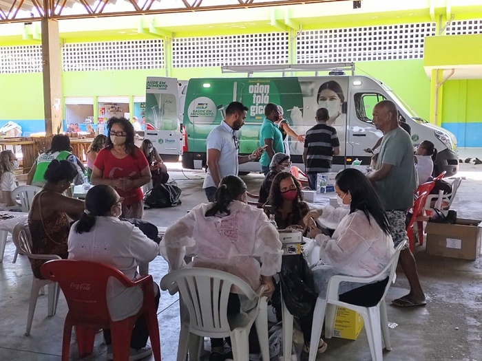 Gabinete do vereador Zé Carlos Medeiros faz parceria e leva serviços de saúde à feira do Alto da Maravilha 