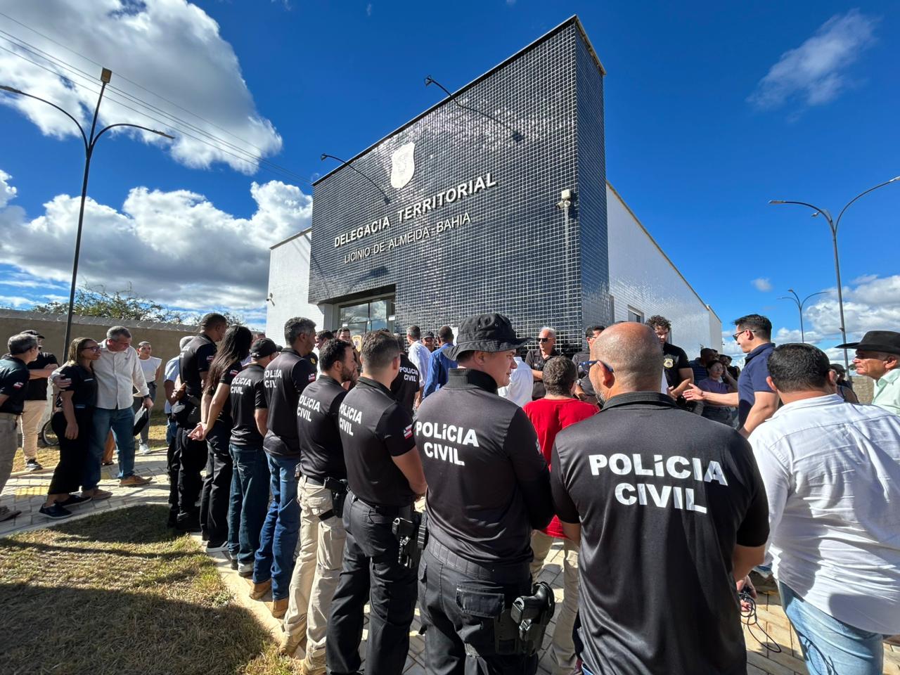 Governo da Bahia entrega novas estruturas de segurança, proteção às mulheres e trânsito em municípios do interior