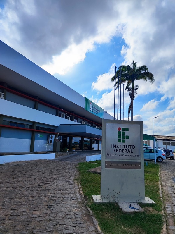 Semana do Químico 2026 debate os desafios globais sob a perspectiva da ciência no IFSertãoPE Campus Petrolina