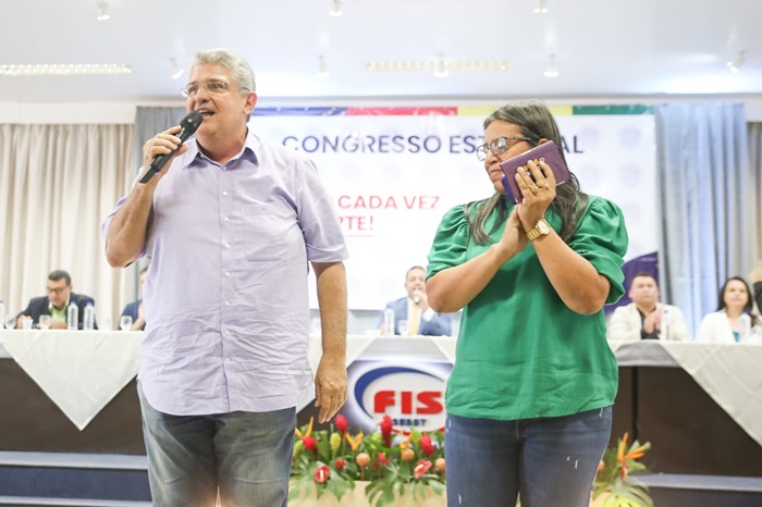 Araripe representado: Guilherme Coelho anuncia a vereadora Delvania Sobral como suplente ao senado