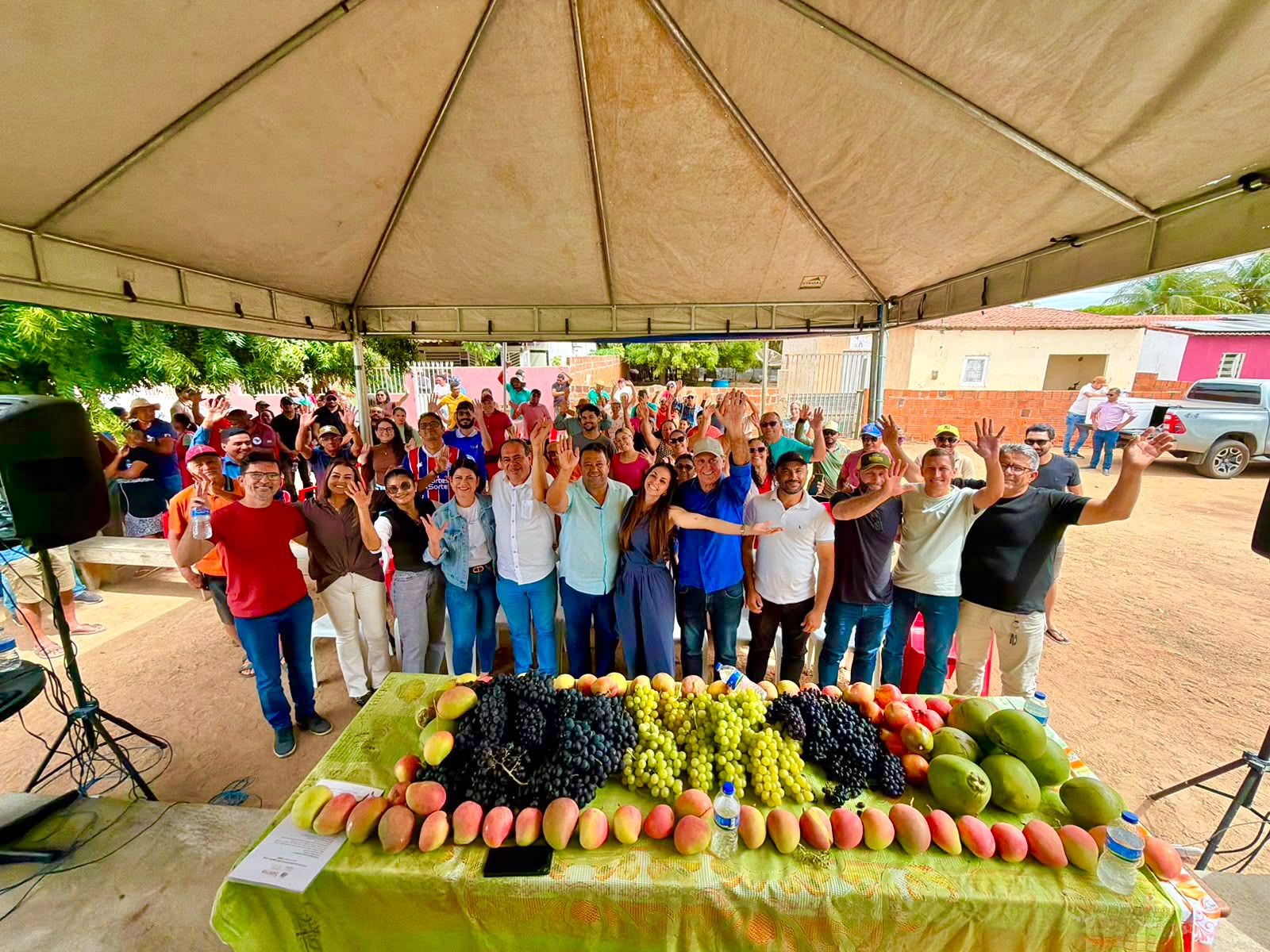 Catharina Garziera garante mais qualidade de vida ao assinar ordem de serviço para implantação do esgotamento sanitário nos assentamentos Ouro Verde e Madre Paulina