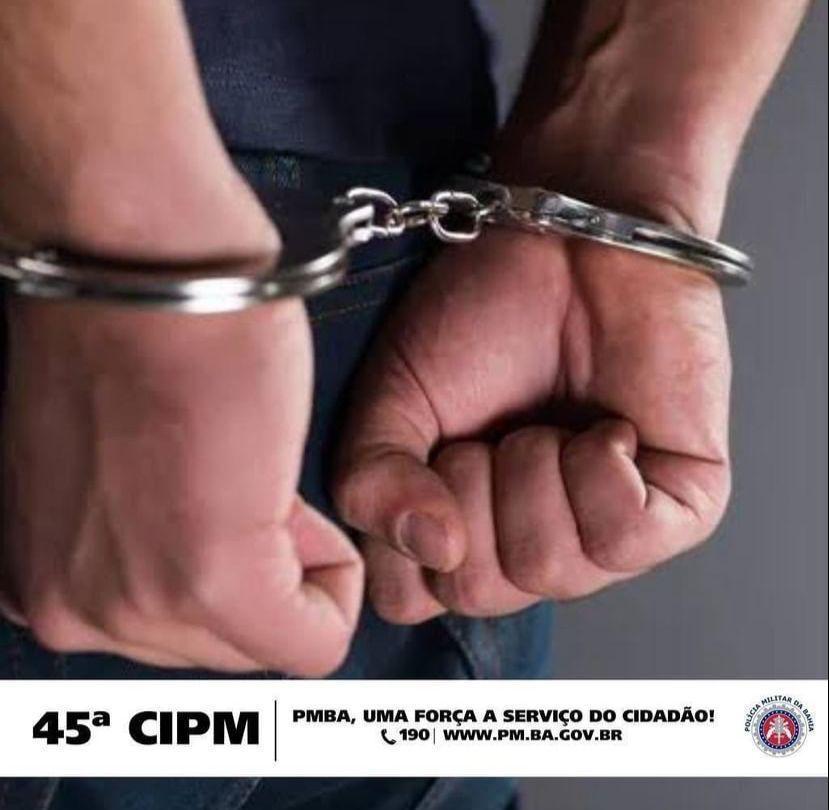 Policiais da 45ª CIPM prendem homem em flagrante por violência doméstica no município de Uauá 