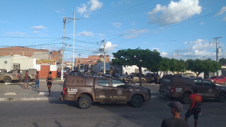 Juazeiro: Ação policial no bairro Novo Encontro resulta na captura de suspeito por envolvimento com drogas