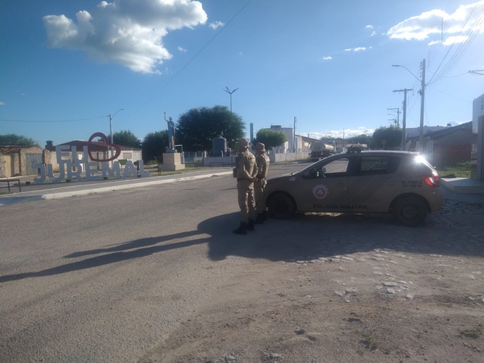Polícia Militar realiza abordagens na zona rural de Juazeiro