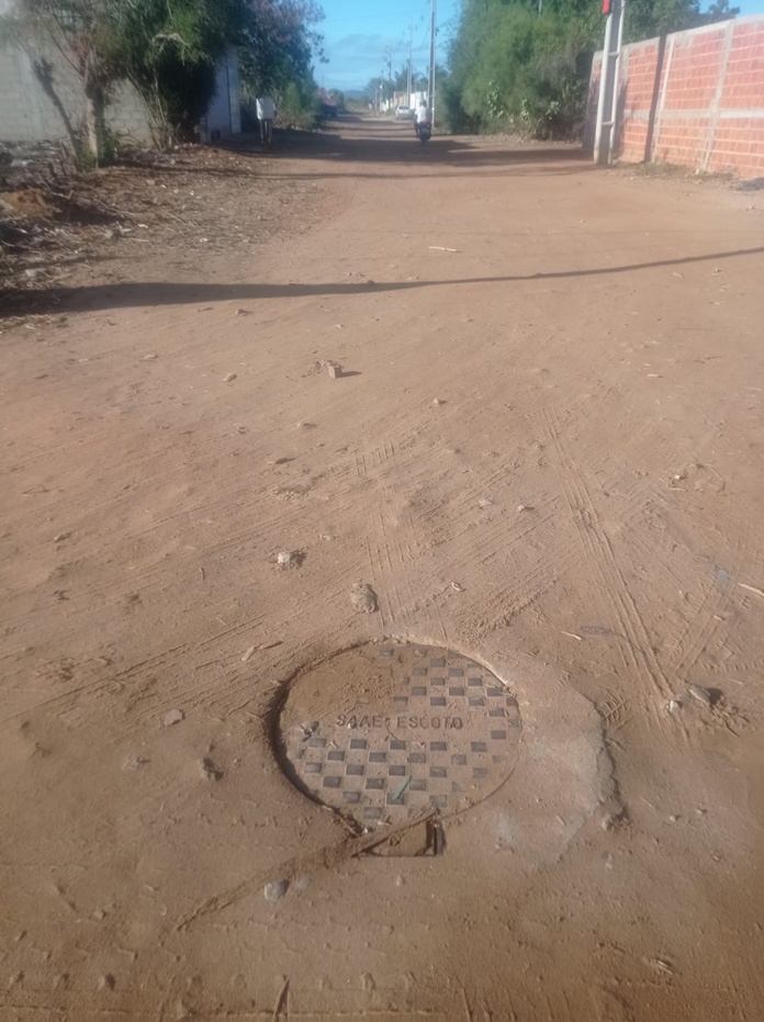 Juazeiro: Morador cobra melhorias na rede de saneamento na Rua das Chácaras