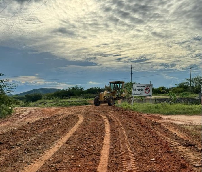 Prefeitura de Sobradinho realiza melhorias nas estradas vicinais atingidas pelas chuvas