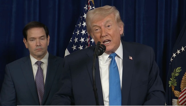 Artigo - Por que a extrema-direita brasileira admira tanto Trump?