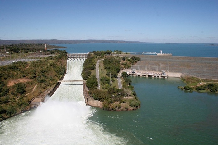 Rio São Francisco: Comportas do reservatório de Três Marias serão abertas a partir desta quarta-feira (12)