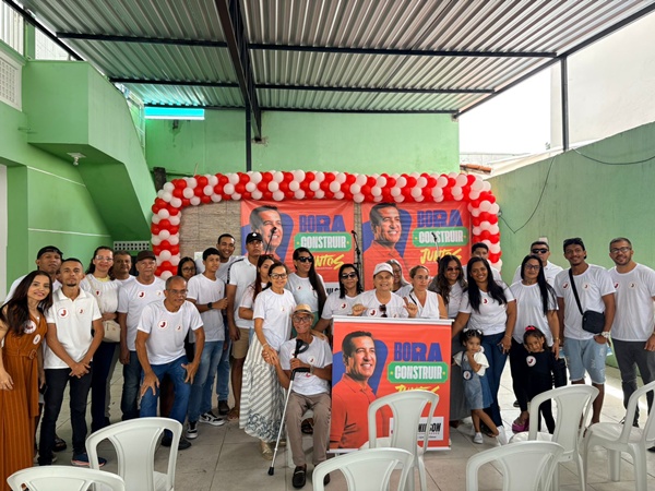 Ex-prefeito Juvenilson Passos realiza encontro com lideranças comunitárias em Salvador