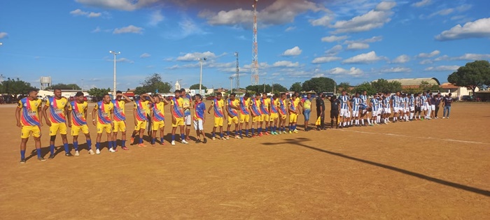 Equipe de Maniçoba vence time de Pinhões e garante vaga na final do Campeonato Interdistrital da Prefeitura de Juazeiro