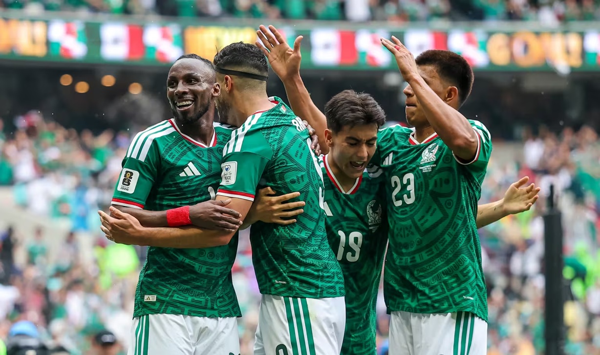 México aproveita estádio lendário e vence África do Sul na abertura da Copa do Mundo