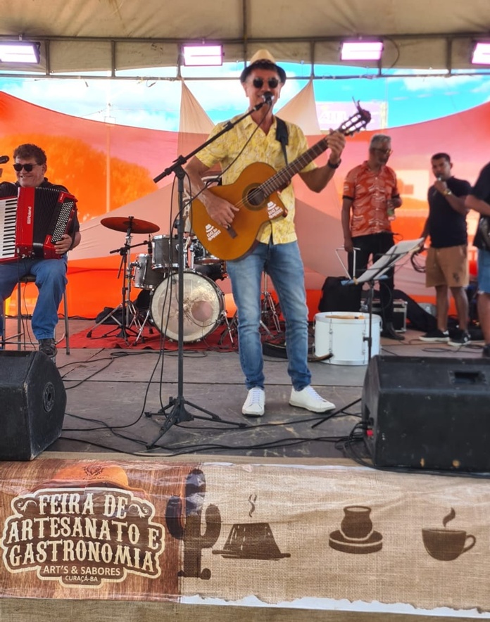Feira de Artesanato, Gastronomia, Cultura e Fé marcam Festa e Missa do Vaqueiro de Curaçá 
