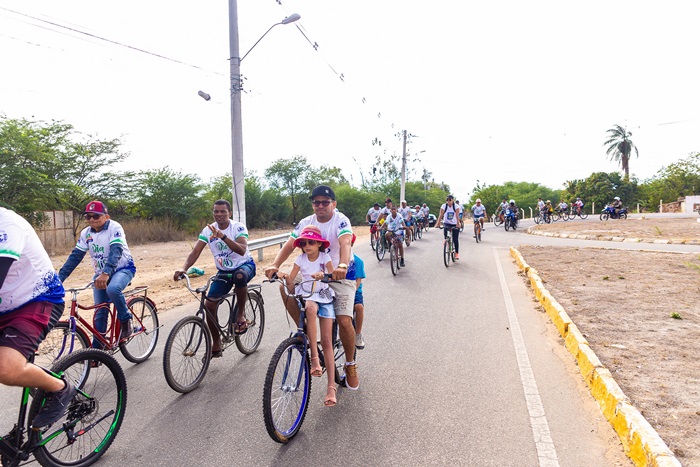 Passeio ciclístico de Dia dos Pais promove saúde, bem-estar e parceria entre pais e filhos em Juazeiro