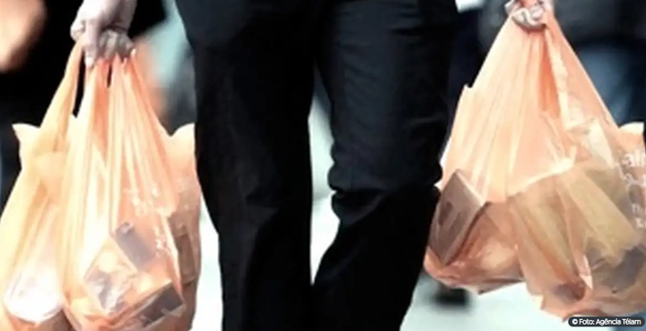 Lei que determina proibição da distribuição de sacolas plásticas não recicláveis entra em vigor
