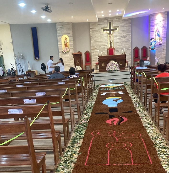 Corpus Christi: Fiéis mantém tradição de tapetes em Juazeiro e Petrolina